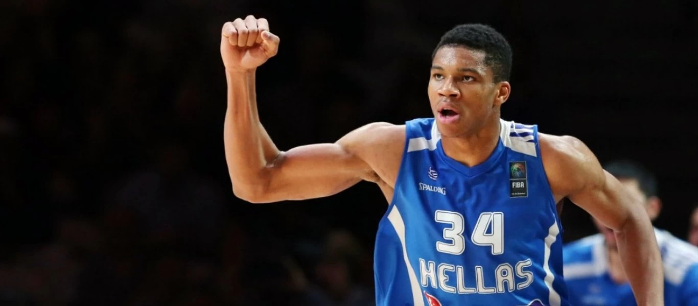 Αναλυτής NBA: «Κρίμα για την Ελλάδα να μη ξέρει να χρησιμοποιήσει τον Αντετoκούνμπο»